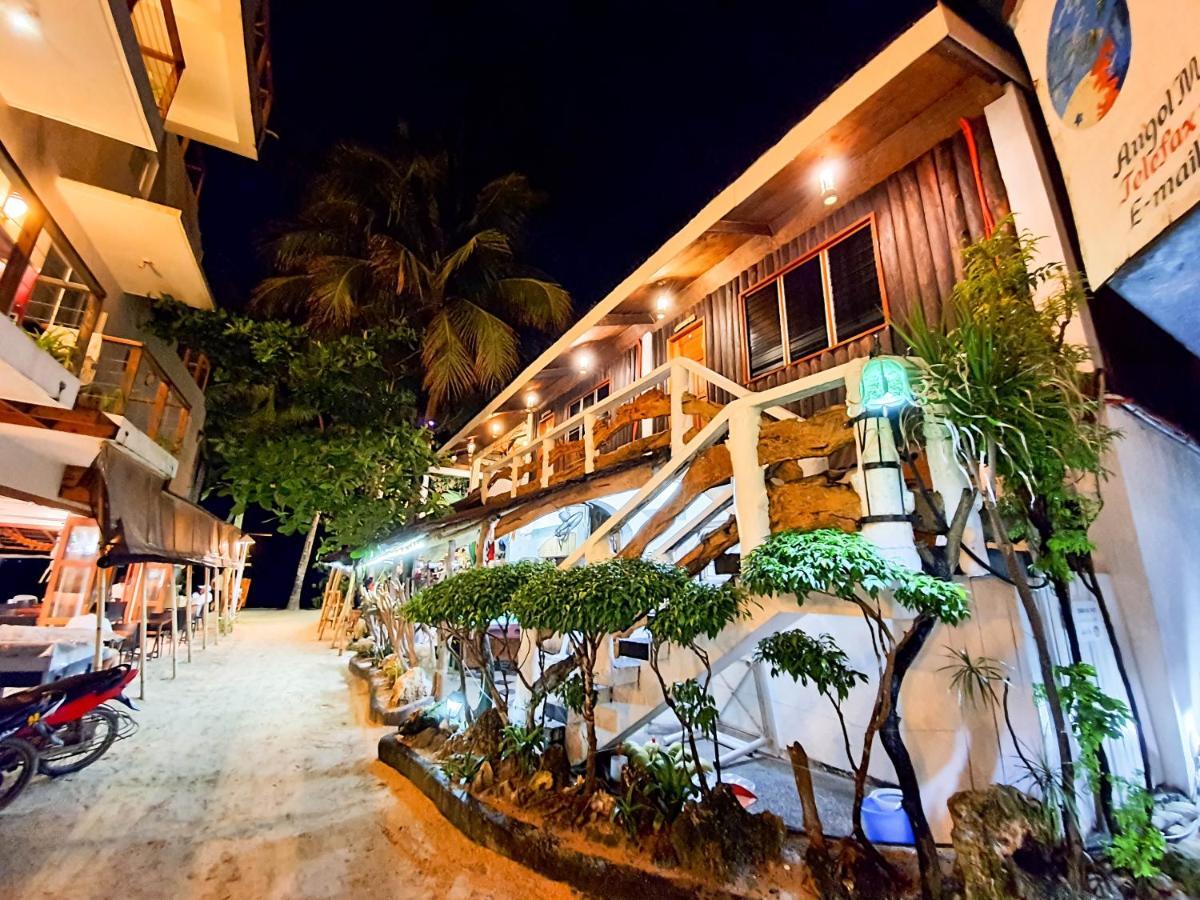 Cocoloco Beach Resort Manoc-Manoc Extérieur photo